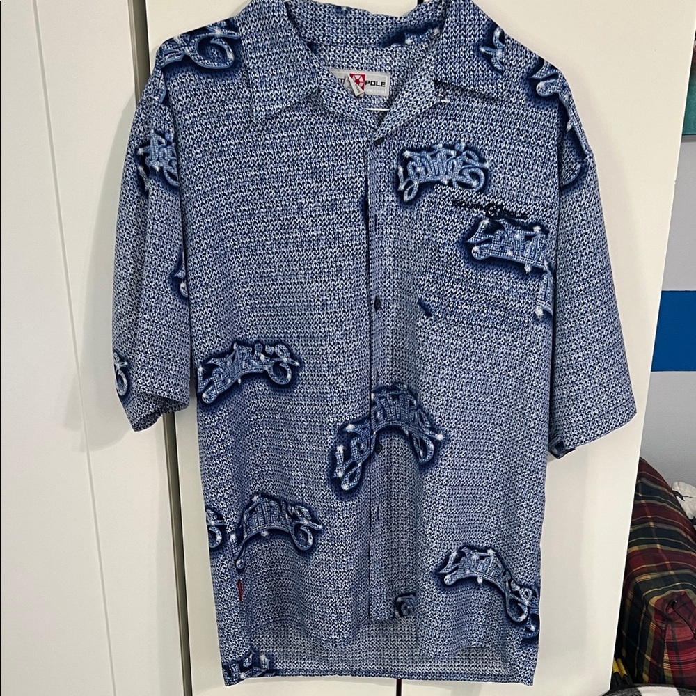 Southpole  diamonds “iced out” button short sleeve shirt size Large